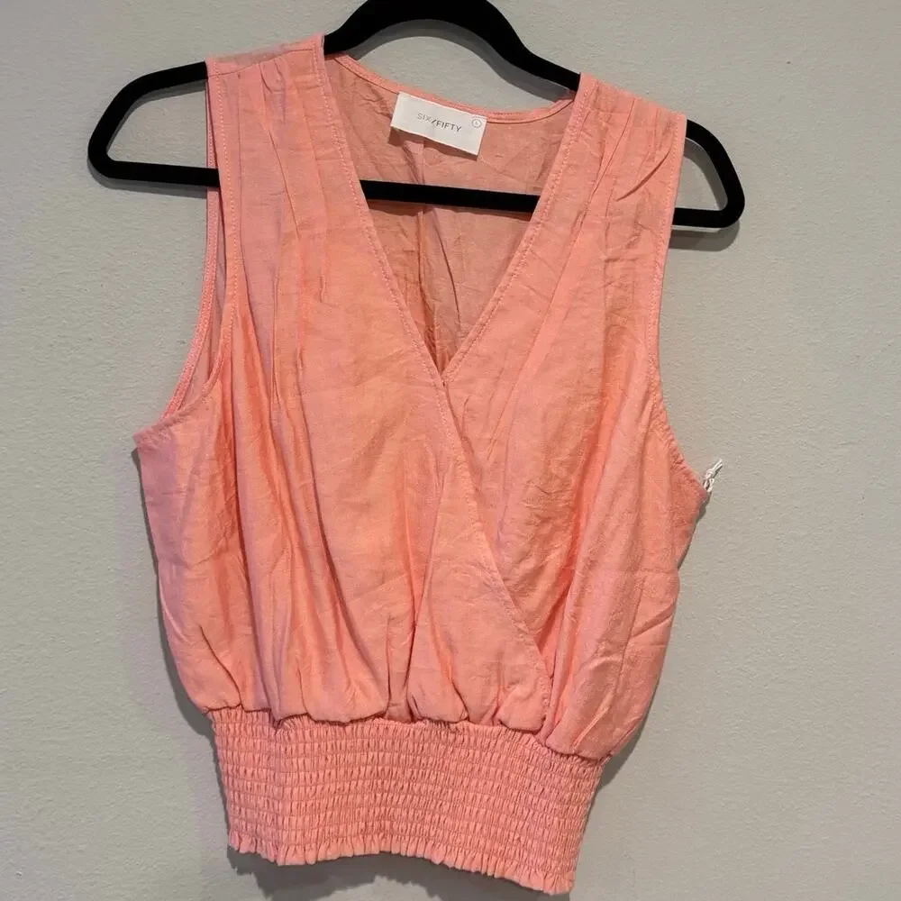Six/Fifty Large Sleeveless VNeck Top Blouse Short